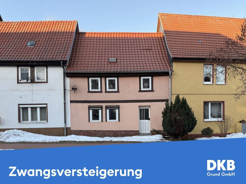 Reihenmittelhaus zur Zwangsversteigerung in Harzgerode, 6493 Harzgerode