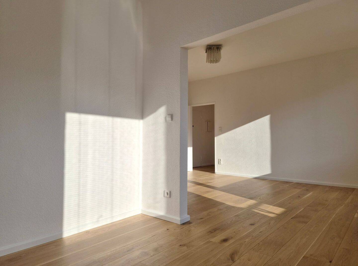 Keine Käuferprovision: perfektes Single-Apartment + Balkon + Lift in bequemer Westendlage, 14050 Berlin (Charlottenburg-Wilmersdorf)