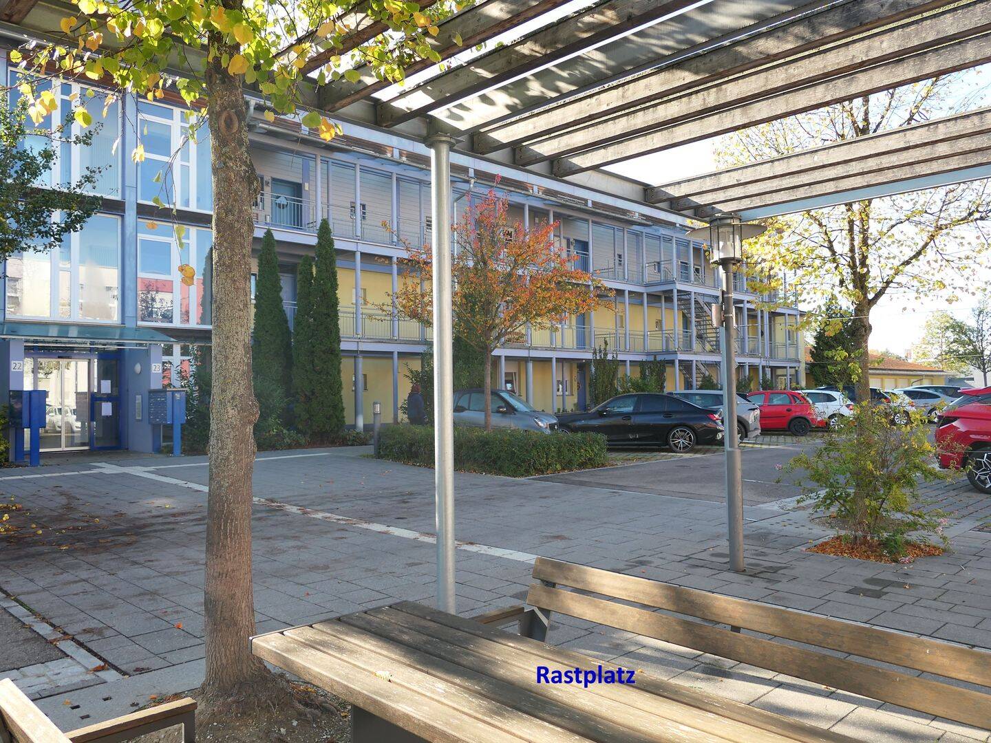 Behindertengerechte 85 qm Wohnung, Aufzug, teils möbliert,, 84069 Schierling