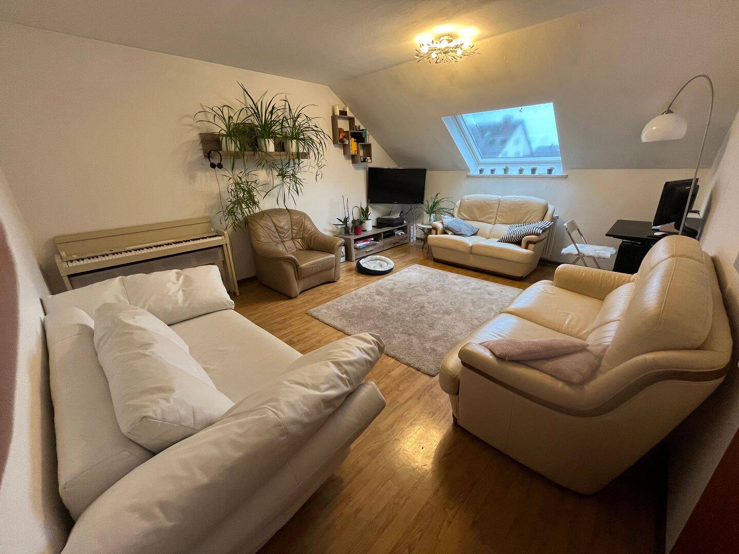 Großzügige 4-Zimmer-Wohnung mit ca. 100 m² in Konz-Berendsborn, 54329 Konz