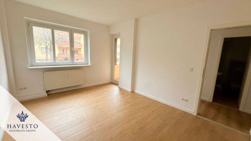 Frisch renovierte 2-Zimmer-Wohnung mit Balkon und Duschbad in grüner Siedlungslage, 39114 Magdeburg