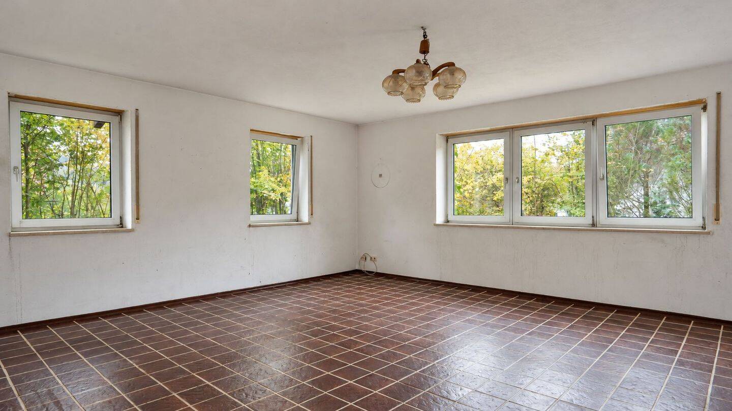4-Zimmer-Erdgeschosswohnung mit Garten, Südterrasse und Garage, 94505 Bernried