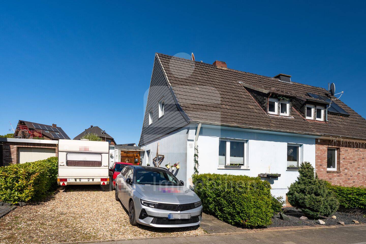 Charmante Doppelhaushälfte auf großzügigen Erbpachtgrundstück!, 50189 Elsdorf