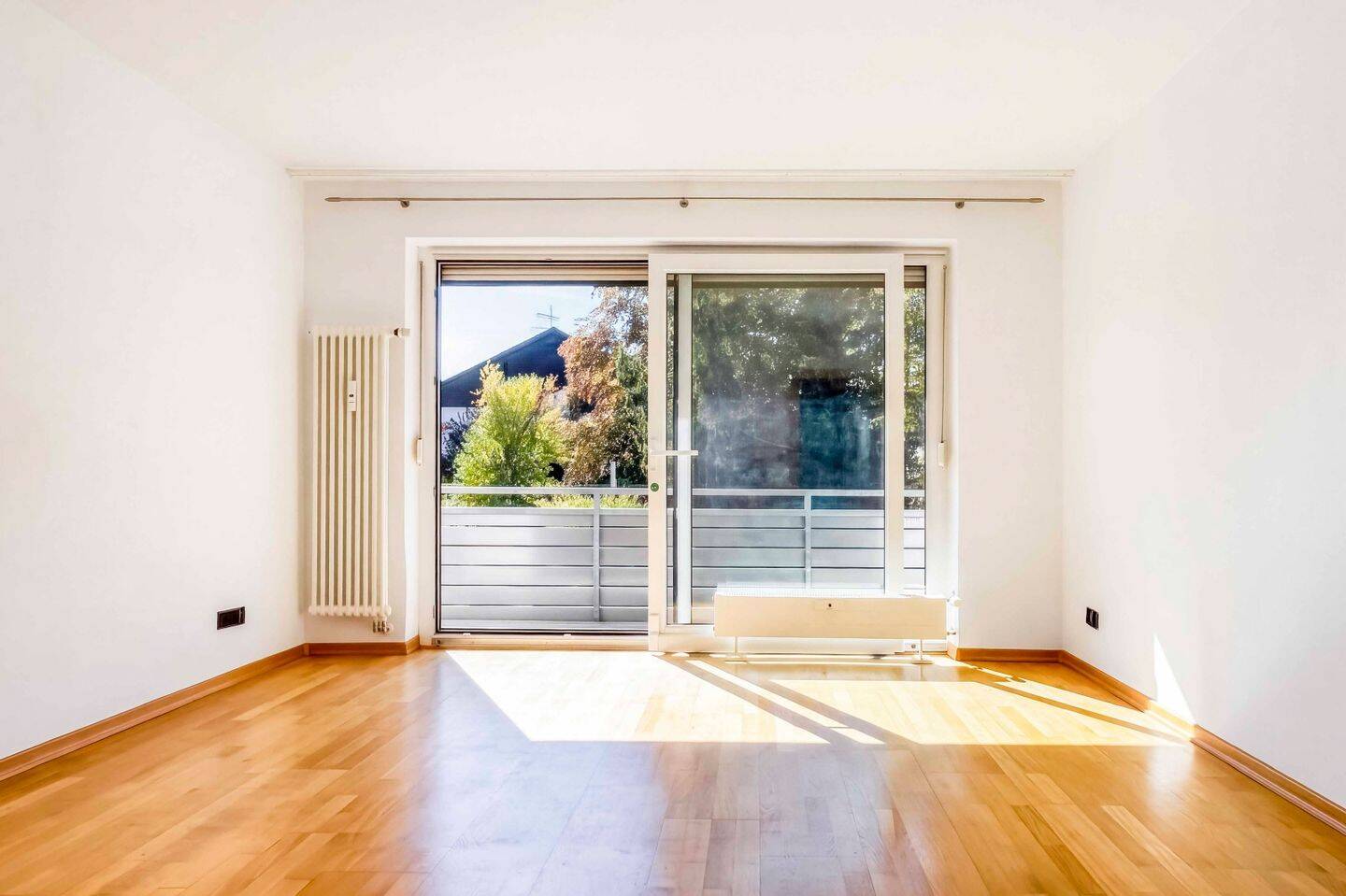 SEESHAUPT: HELLE 3-ZIMMERWOHNUNG MIT SÜDBALKON!, 82402 Seeshaupt