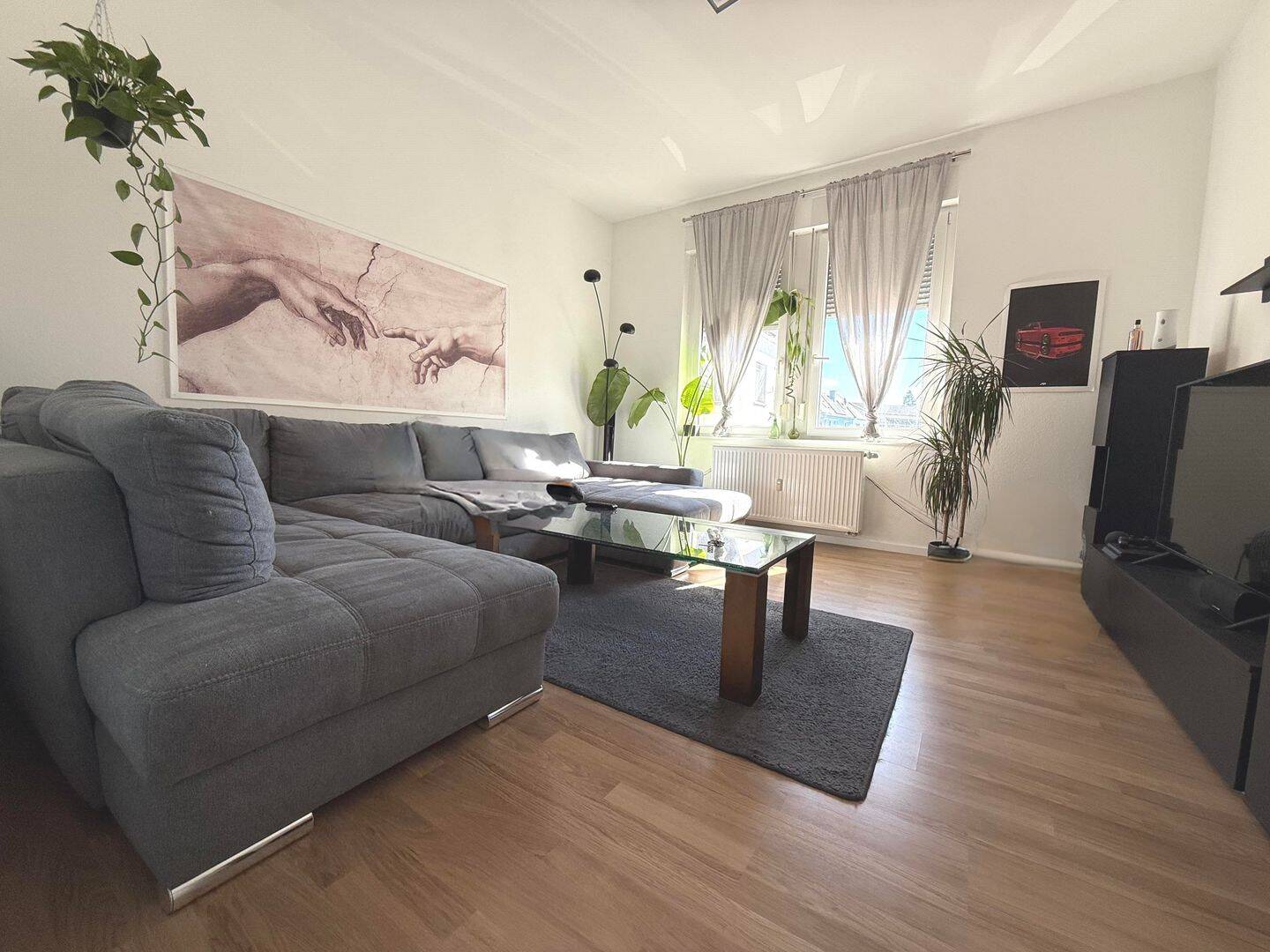 Helle, großzügige 3-Zimmer-Wohnung mit Garage – modern renoviert und gepflegt, 75015 Bretten