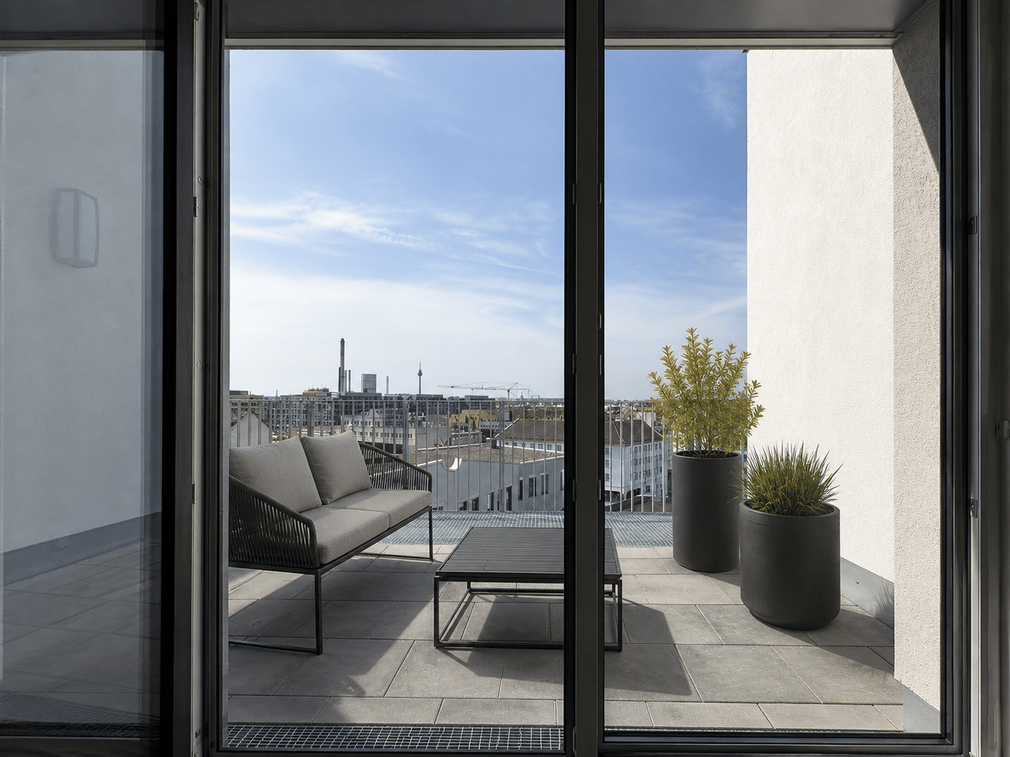 4-Zimmer-Neubau-Maisonette mit sonniger Dachterrasse & Balkon | Bezugsfertig | inkl. Einbauküche | KfW 55-förderfähig, 90443 Nürnberg