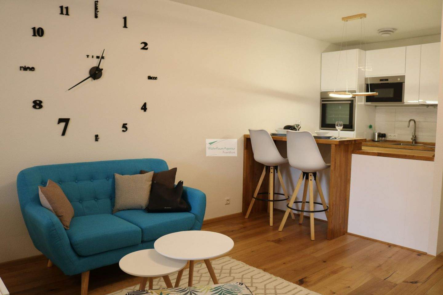WohnRaumAgentur.de: Sachsenhausen: Möbliertes Apartment mit Balkon, 60598 Frankfurt am Main (Sachsenhausen)
