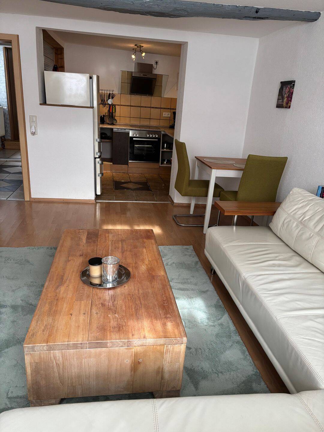 Schöne komplett möblierte , mit vollem Equipment ausgestattete Erdgeschosswohnung in saniertem Fachwerkhaus. Zentral zur Innenstadt gelegen, 37213 Witzenhausen