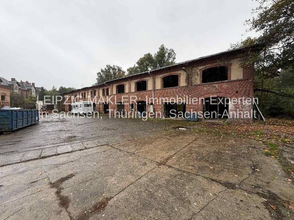 Ihr Traum vom Eigenheim: Einfamilienhaus mit Terrasse, Garage und Raum für Ihre eigenen Ideen, 6618 Naumburg (Saale)