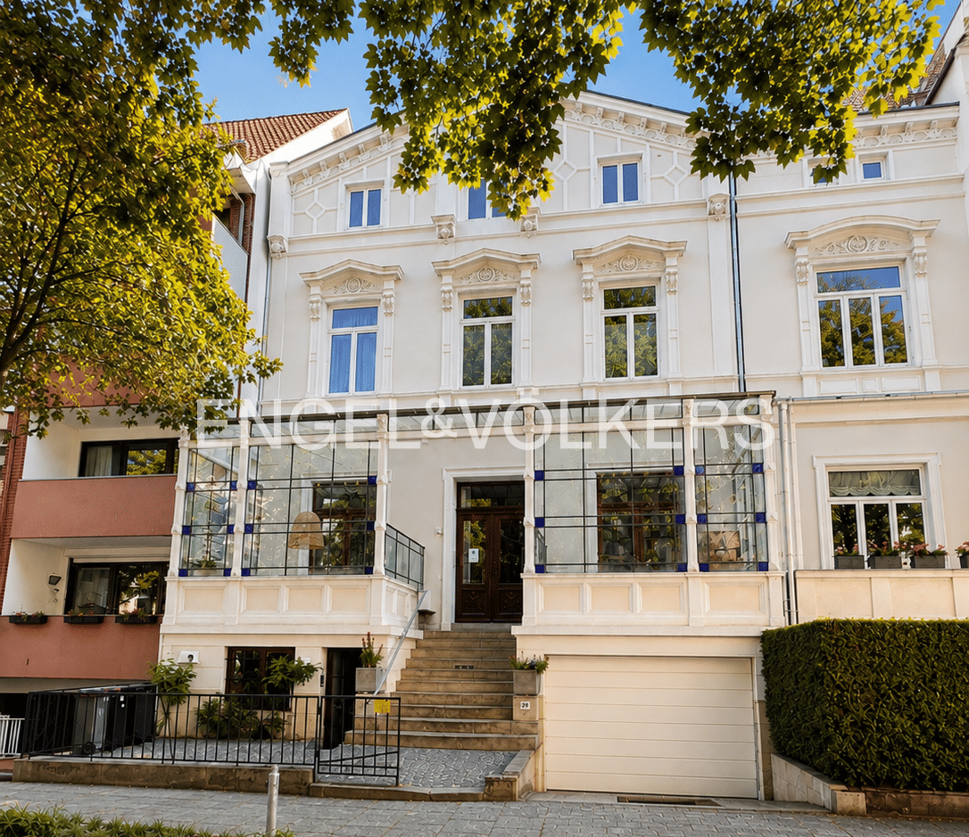 Historischer Altbaucharme trifft auf moderne Architektur – über 218 m² auf zwei Ebenen in einer der begehrtesten Lagen Bremens, 28209 Bremen (Barkhof Bürgerpark Bürgerweide/Barkhof Schwachhausen)