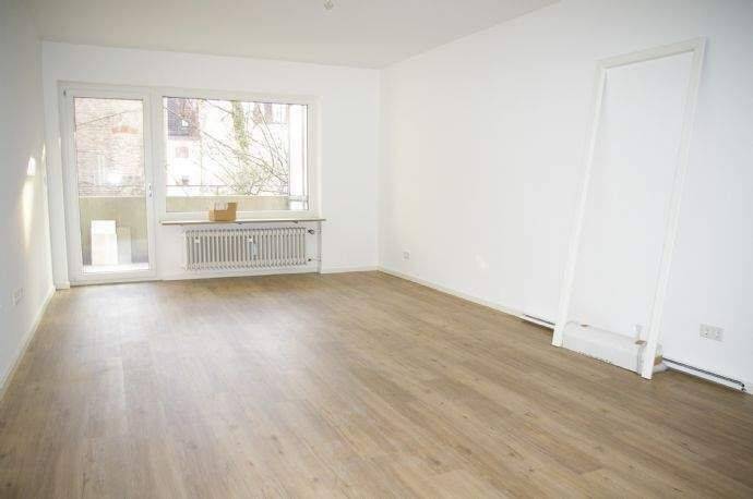 – ERSTBEZUG NACH SANIERUNG – 2 Zimmer Wohnung mit Balkon Nürnberg/Johannis –, 90419 Nürnberg (Kleinweidenmühle Sankt Johannis)