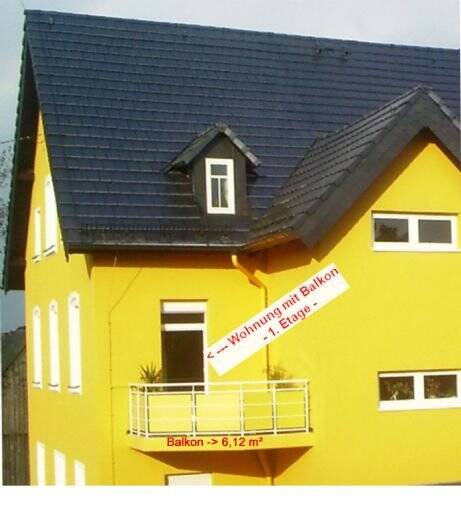 Herzlich willkommen in Ihrem frisch renovierten Zuhause! 2 Zimmer + Balkon (Südseite), 9514 Pockau-Lengefeld