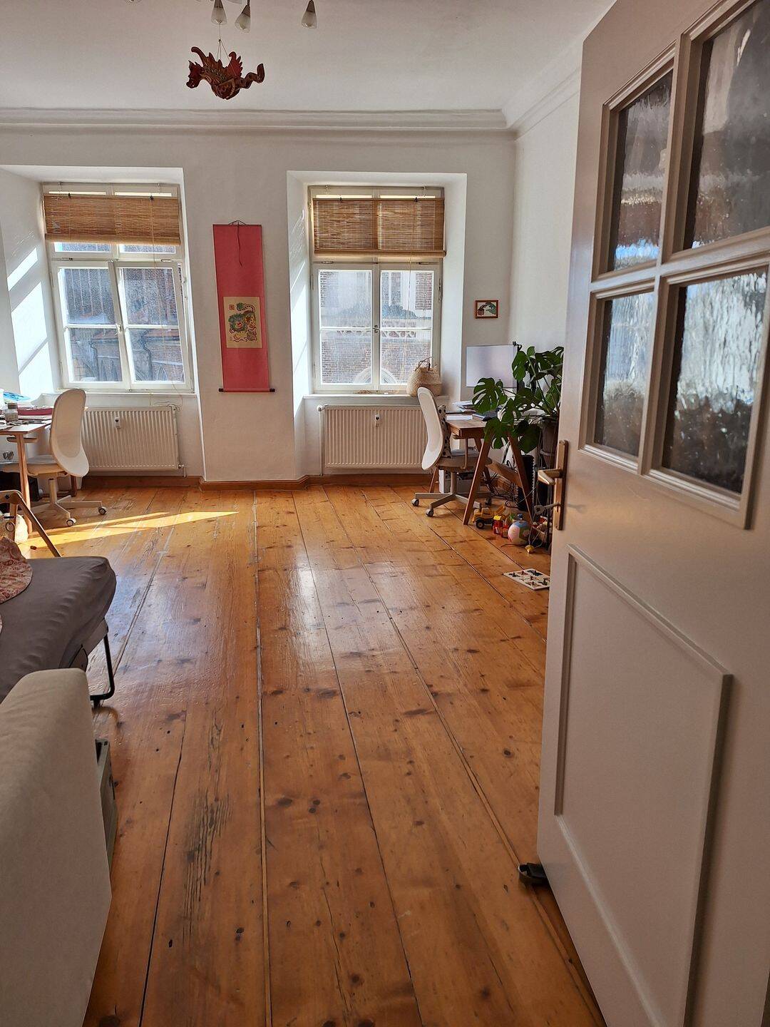 Altstadt Wohnung mit hohen Decken, 84028 Landshut (Altstadt Peter und Paul)