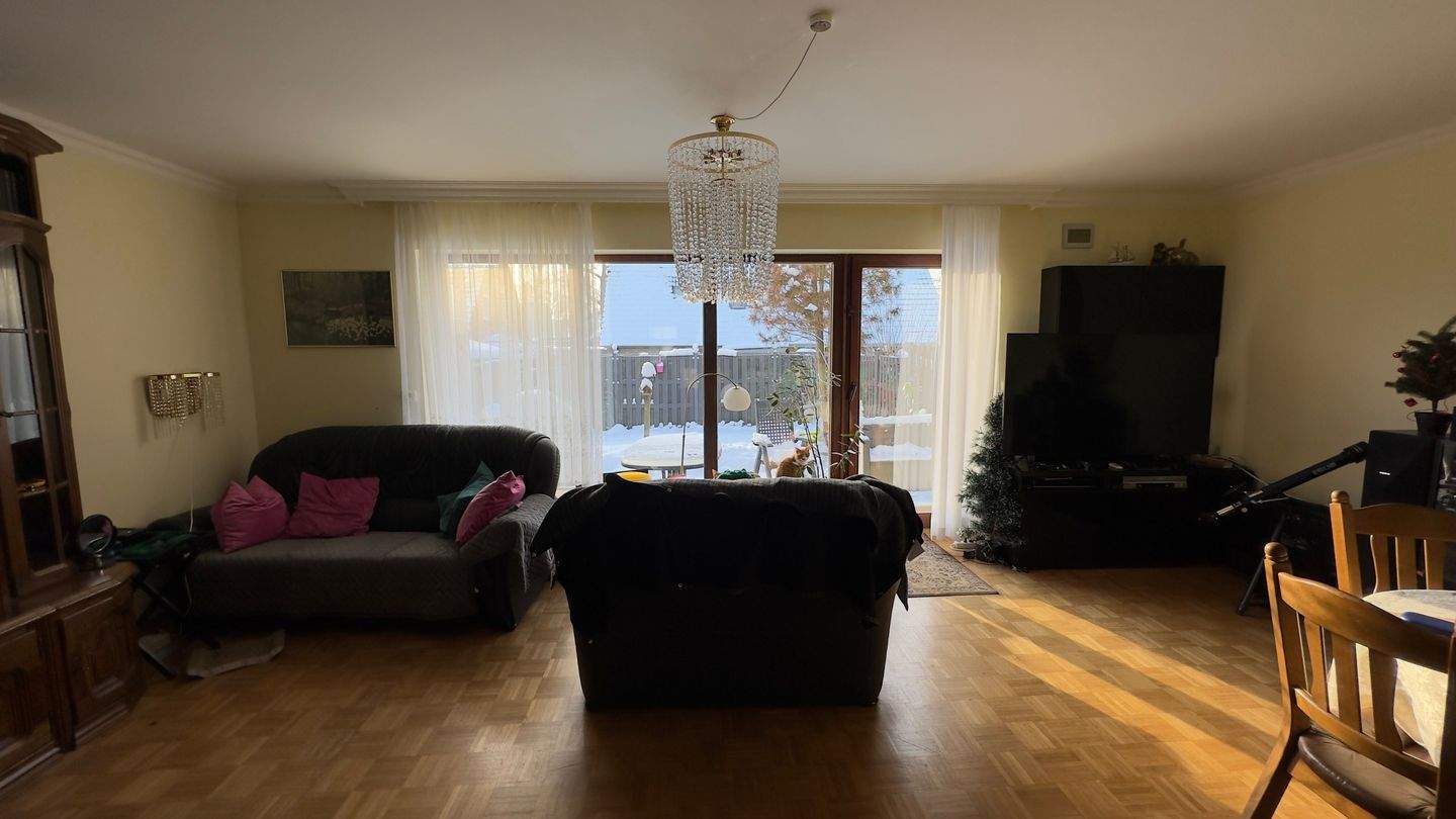 Vollunterkellerte Doppelhaushälfte Sackgasse / 2 Bäder / offene Küche, 22949 Ammersbek