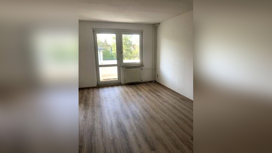 Attraktive 3-Raum Wohnung mit Balkon und Stellplatz – Chemnitz – Vorschaubild 4