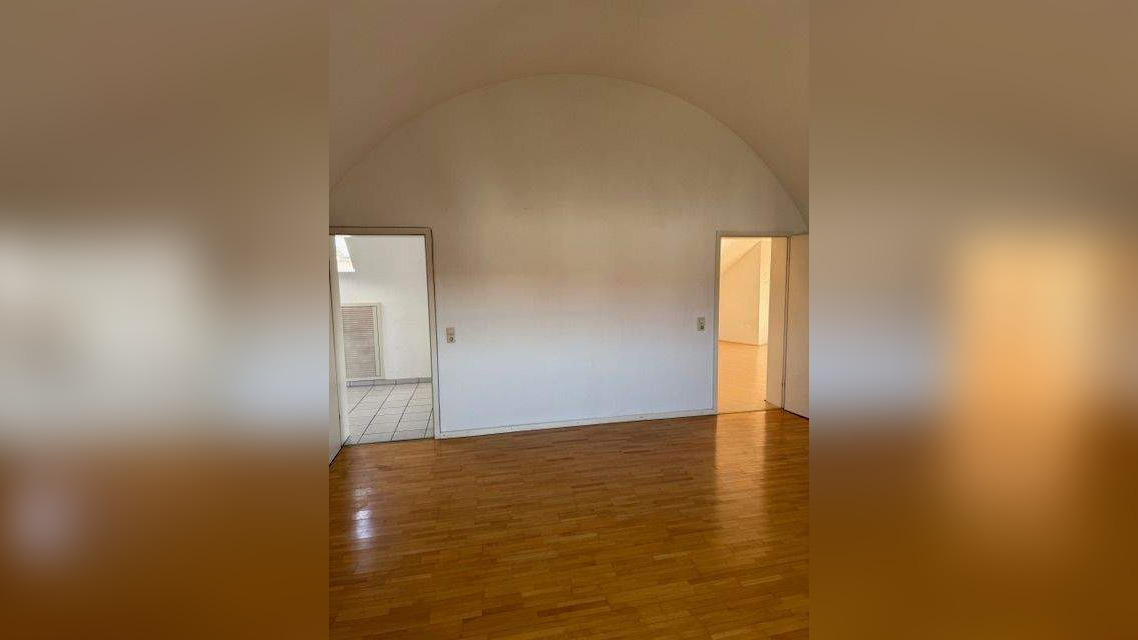 Provisionsfrei- 3 Zimmer Wohnung- Jugendstil mit Tonnendach in der Weststadt – 76135 Karlsruhe – Vorschaubild 4