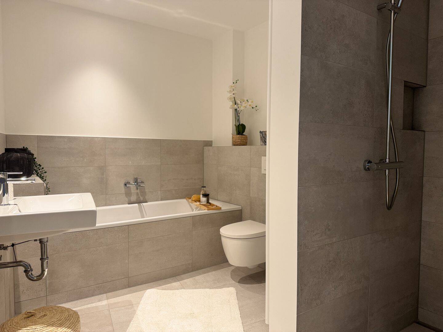 Komfortable 3-Zimmer Wohnung mit ruhigem Südbalkon – 22335 Hamburg – Vorschaubild 5