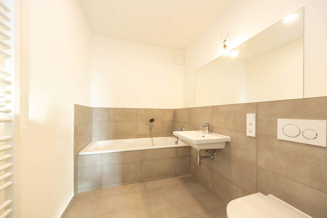Für die ganze Famile! 5-Zimmerwohnung mit großem Balkon auf ca. 119m² – Leipzig – Vorschaubild 3