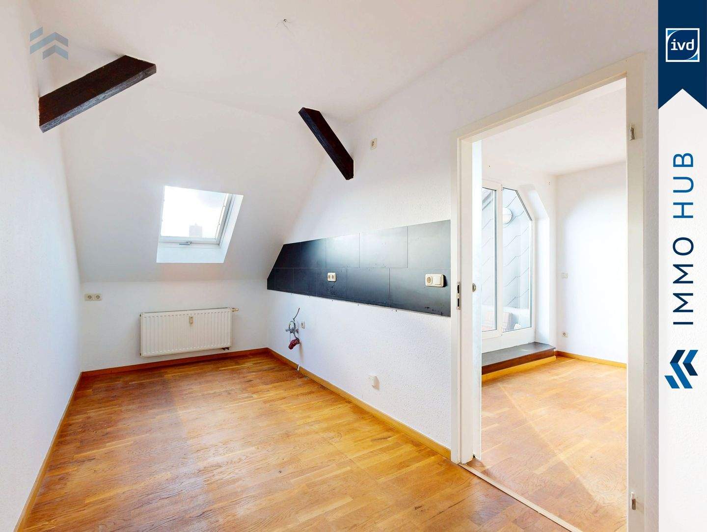 ++ Bezugsfreie 3-Zimmer-Dachwohnung mit Altbauflair und modernem Komfort ++ – Leipzig – Vorschaubild 3