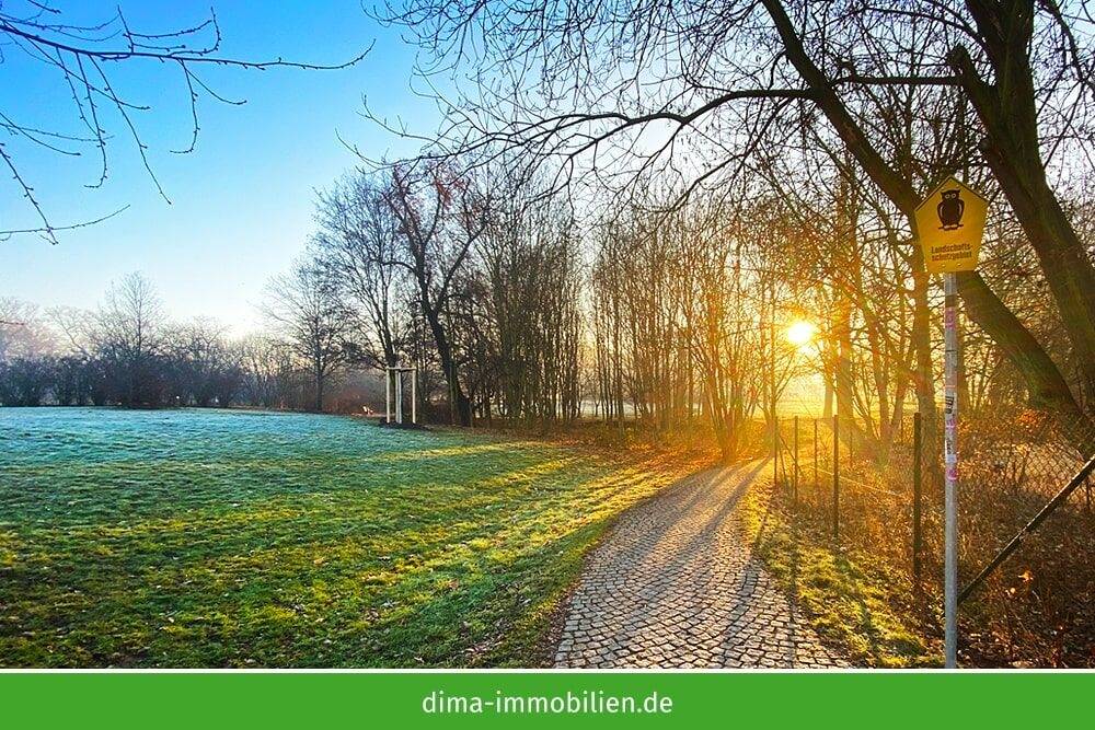 KfW-40-Neubau nähe Volkspark! Kompakte Whg. mit Süd-Balkon, Parkett, Kellerabteil, Aufzug u.v.m. – Leipzig – Vorschaubild 4