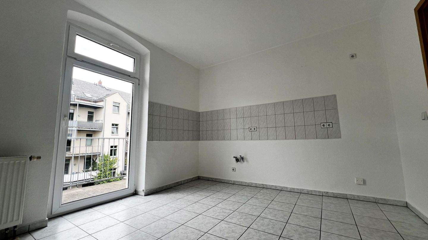 Großzügige 2-Zimmer-Dachgeschosswohnung mit Balkon in Chemnitz-Hilbersdorf – Chemnitz – Vorschaubild 4
