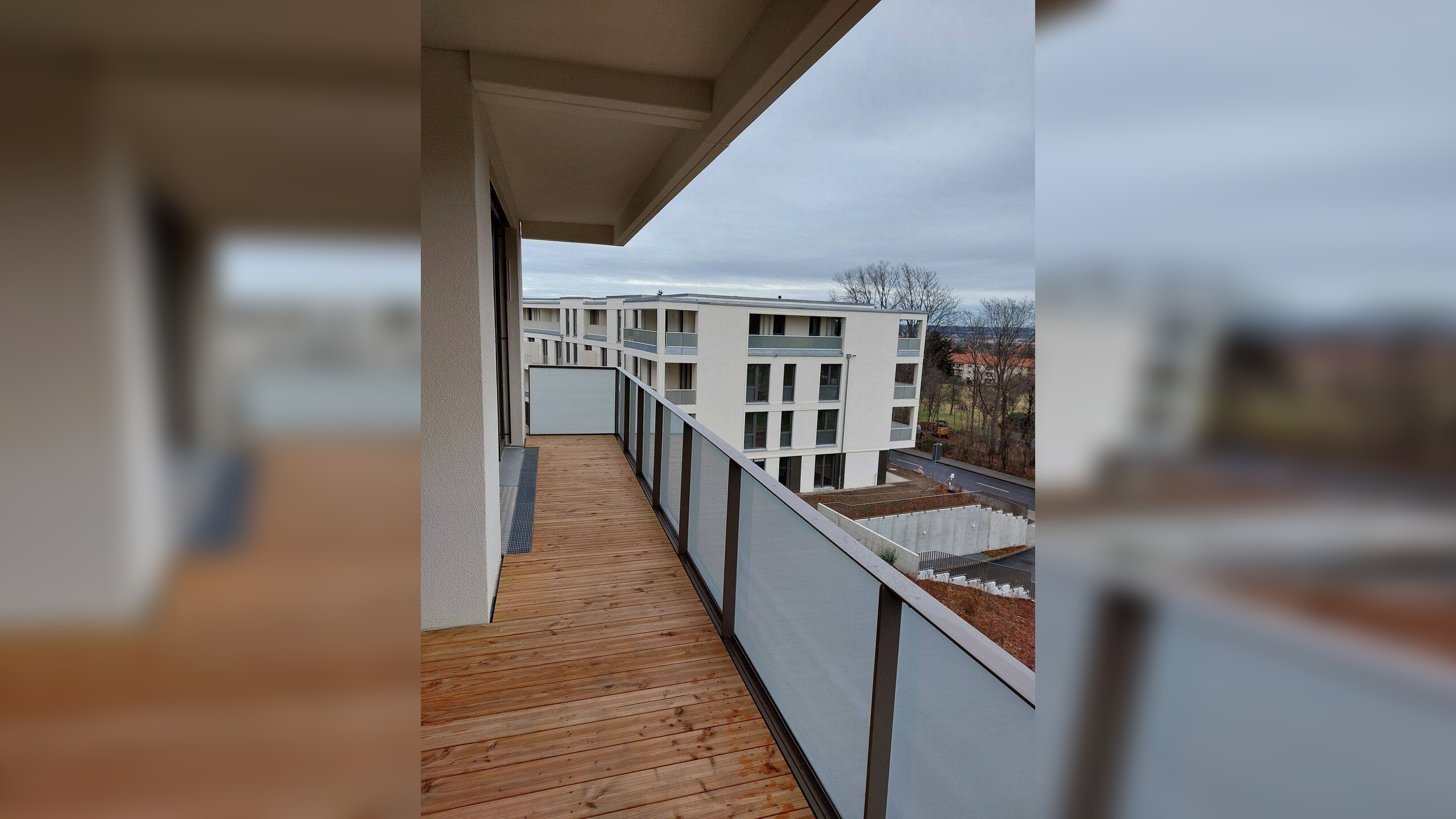 bezugsfertige Familienwohnung – unverbauter Weitblick – 5 Zimmer, 2 Bäder, 2 große Balkone – 1159 Dresden – Vorschaubild 5