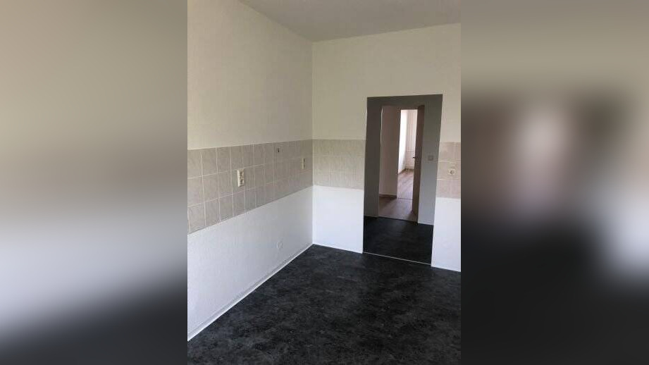 Attraktive 3-Raum Wohnung mit Balkon und Stellplatz – Chemnitz – Vorschaubild 5