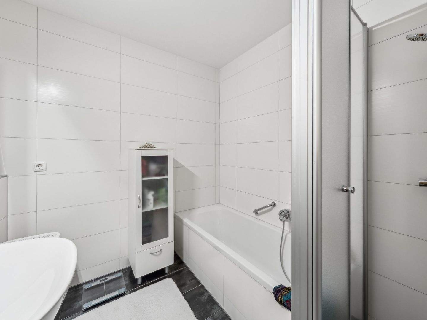 Helle 3-Zimmer-Wohnung mit großzügiger Dachterrasse in Leipzig-Knautkleeberg – Leipzig – Vorschaubild 4