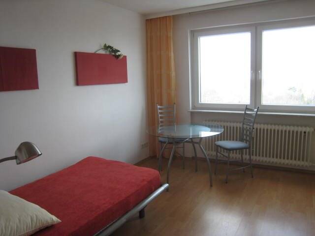 Eschborn, Lübecker Str. 5, möbliertes WG Zimmer in 3er WG, 65760 Eschborn