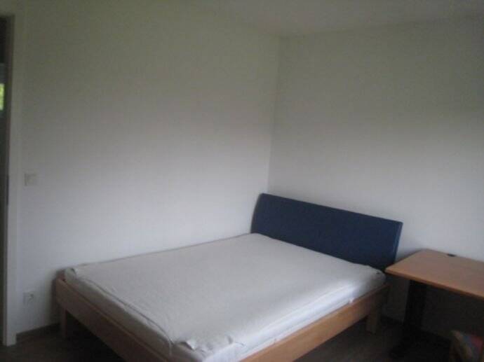 NEUBAU, 1 WG Zimmer im 1. OG mit einem anderen Mitbewohner in Nähe zum Gewerbegebiet Süd, Eschborn, 65760 Eschborn