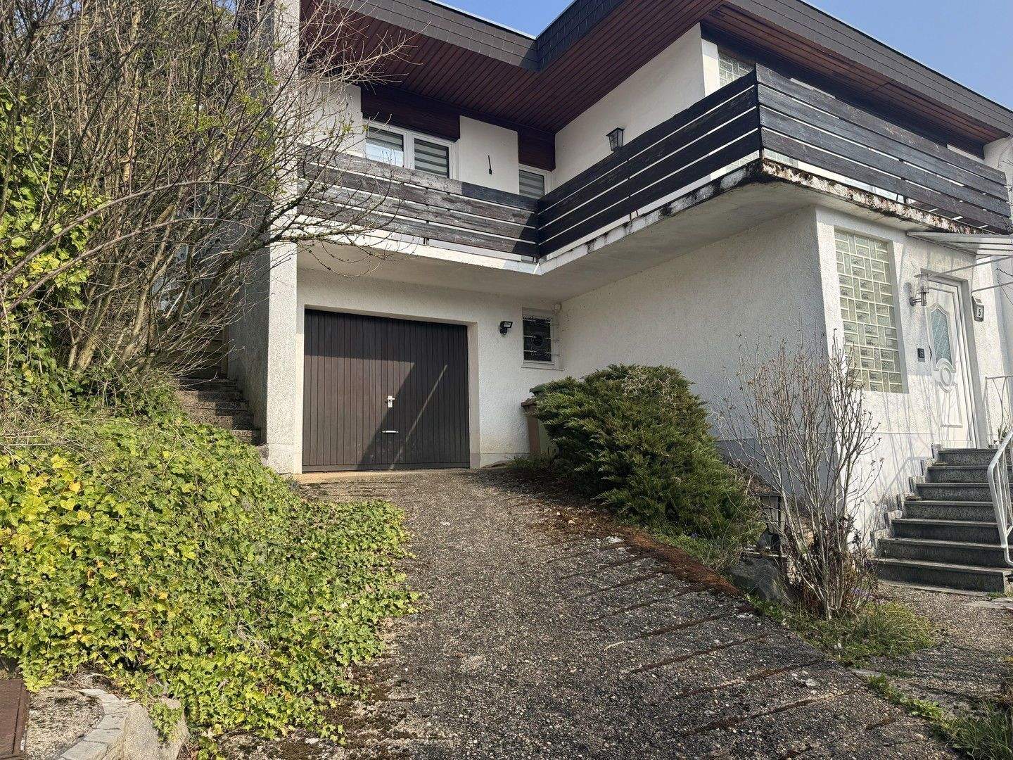 Doppelhaushälfte mit großem Grundstück, 64646 Heppenheim (Bergstraße)