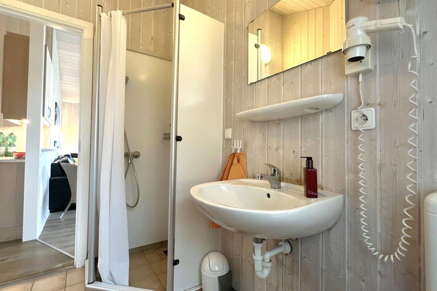 Ferienhaus in erster Reihe zur Ostsee – 23570 Lübeck – Vorschaubild 3