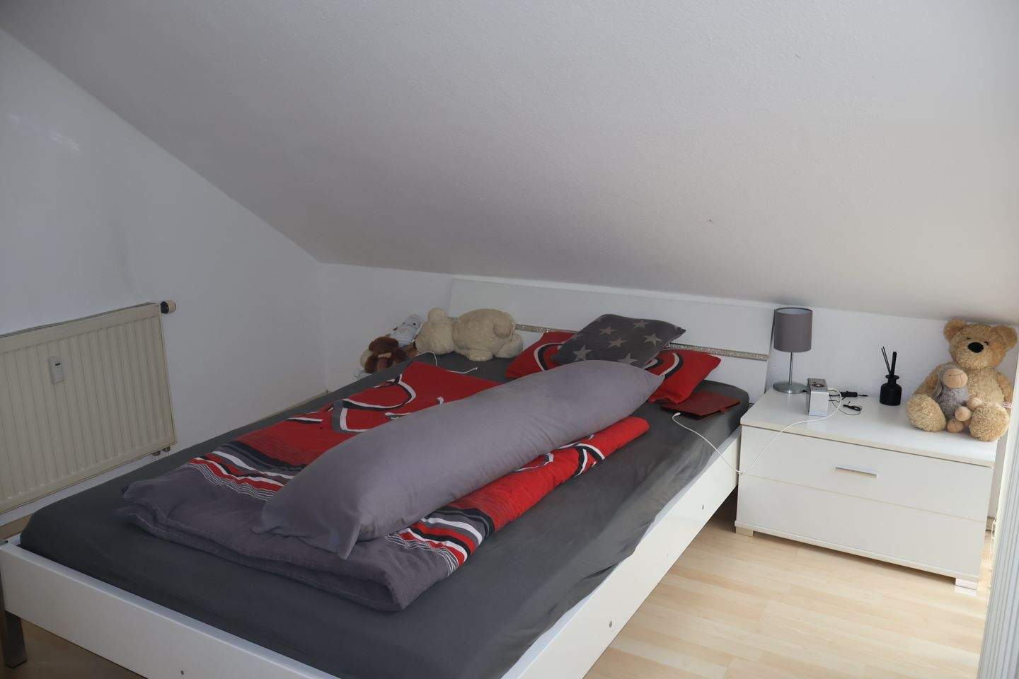 Rendite-Kracher: 4,5 % Rendite! 2 Zimmer mit Loggia für 140.000 – Nürnberg – Vorschaubild 5