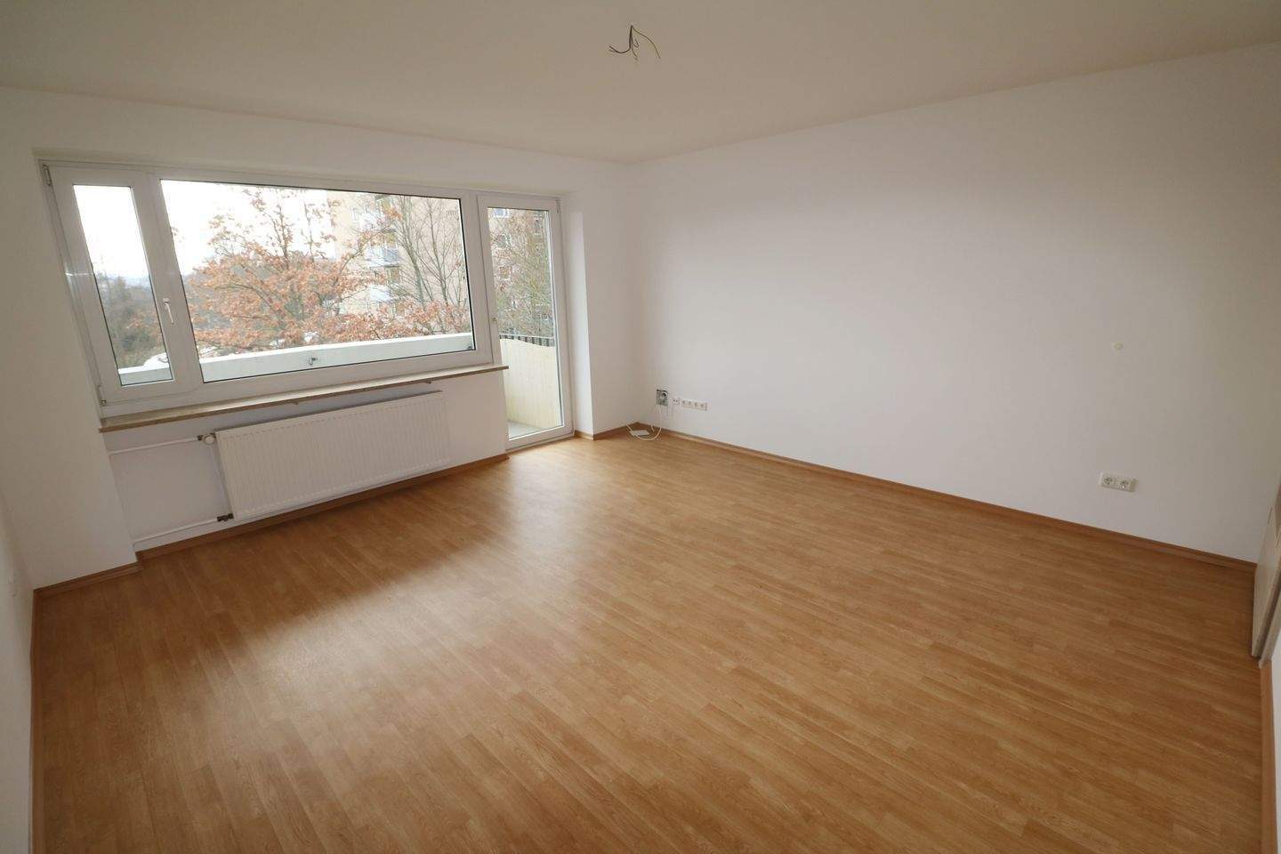 Vollständig renovierte Wohnung mit Balkon mit guter Rendite ! – 97078 Würzburg – Vorschaubild 8