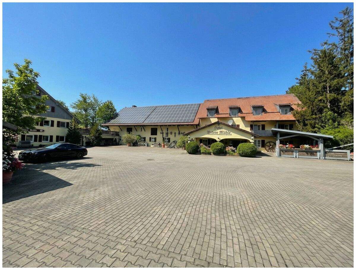 Hotel Untere Mühle mit Restaurant, Pool, Nebengebäuden & Ausbaupotenzial auf 29.000 m², 86853 Langerringen