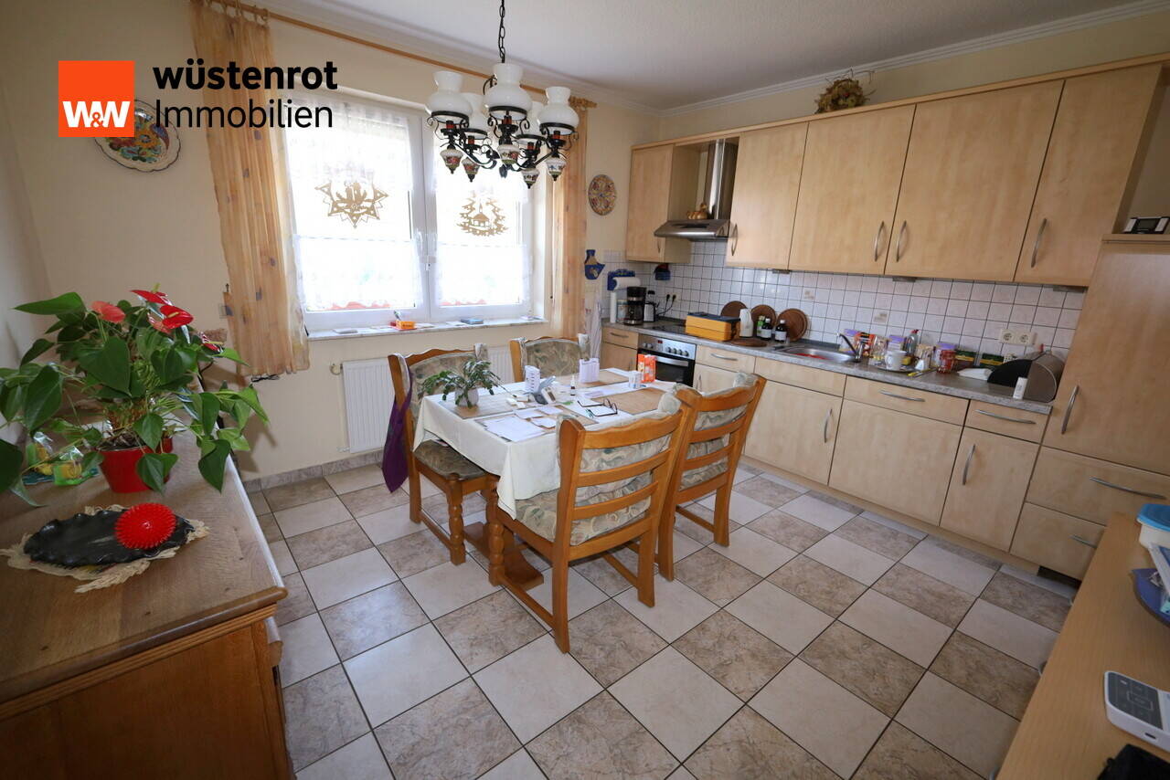 Kurzfristig bezugsfrei! Gepflegte Doppelhaushälfte mit Garage und Carport zu verkaufen, 49439 Steinfeld (Oldenburg)