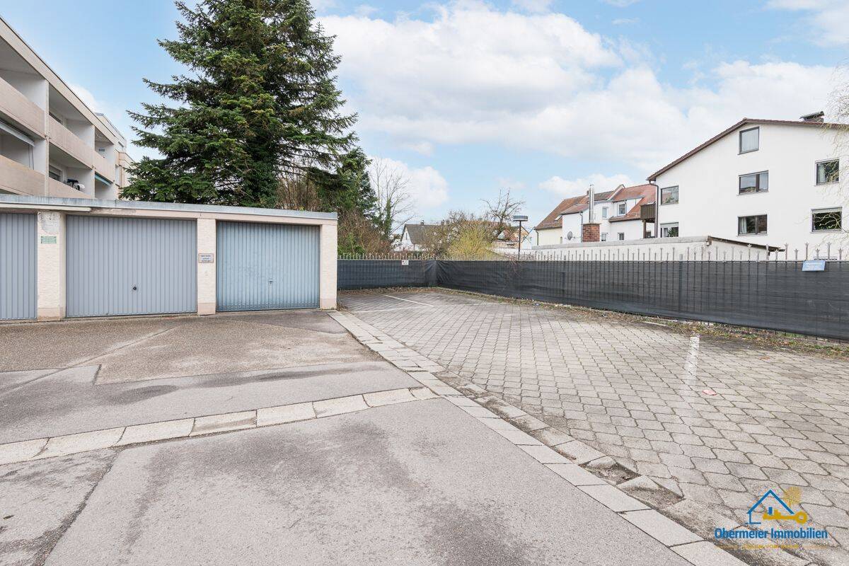 Wohn- und Geschäftshaus mit Domblick – 6 Stellplätze & Entwicklungspotenzial, 93059 Regensburg