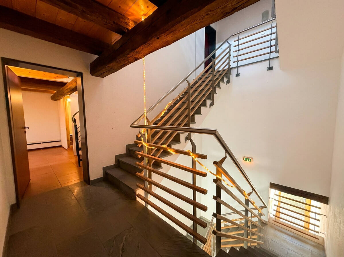 Denkmalschutz trifft modernes Leben: Offenes Wohnerlebnis mit Kamin und Blick ins Grüne, 68239 Mannheim (Seckenheim)