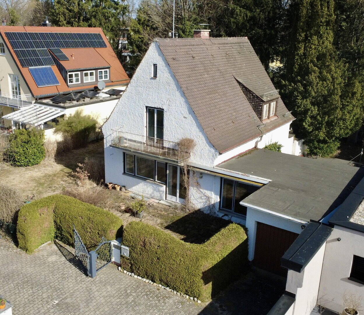 Wunderschönes Grundstück mit Seltenheitswert in Stockdorfer Bestlage, 82131 Gauting