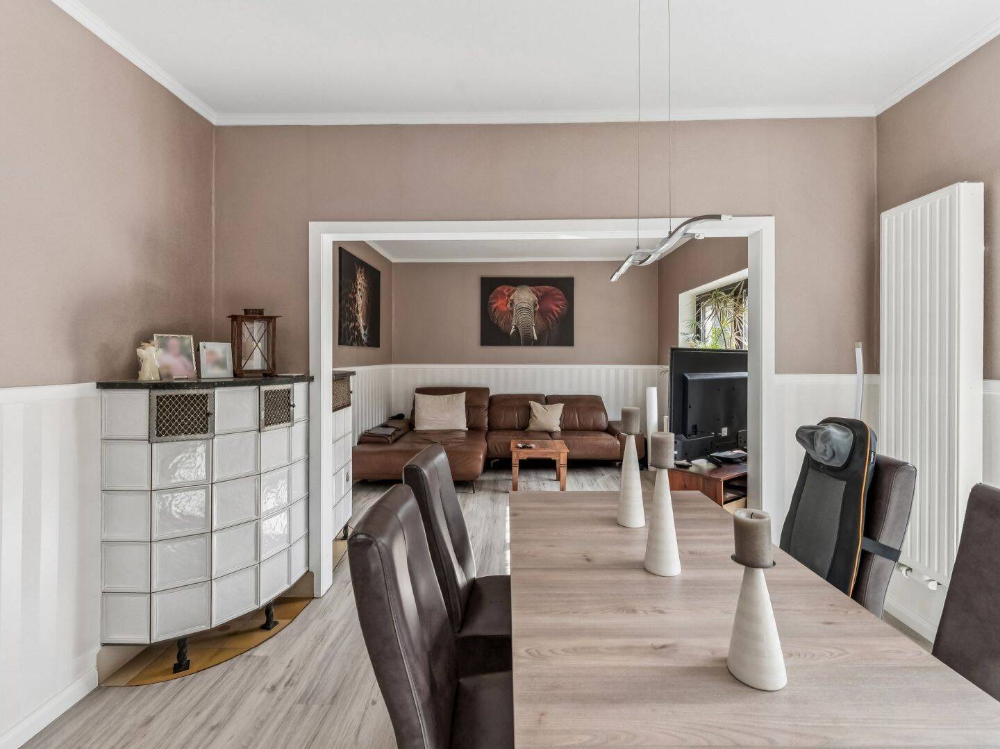Charmanter Altbau mit 4 Garagen und massivem Nebengebäude in Neumünster-Gartenstadt, 24537 Neumünster (Böcklersiedlung Faldera Gartenstadt)