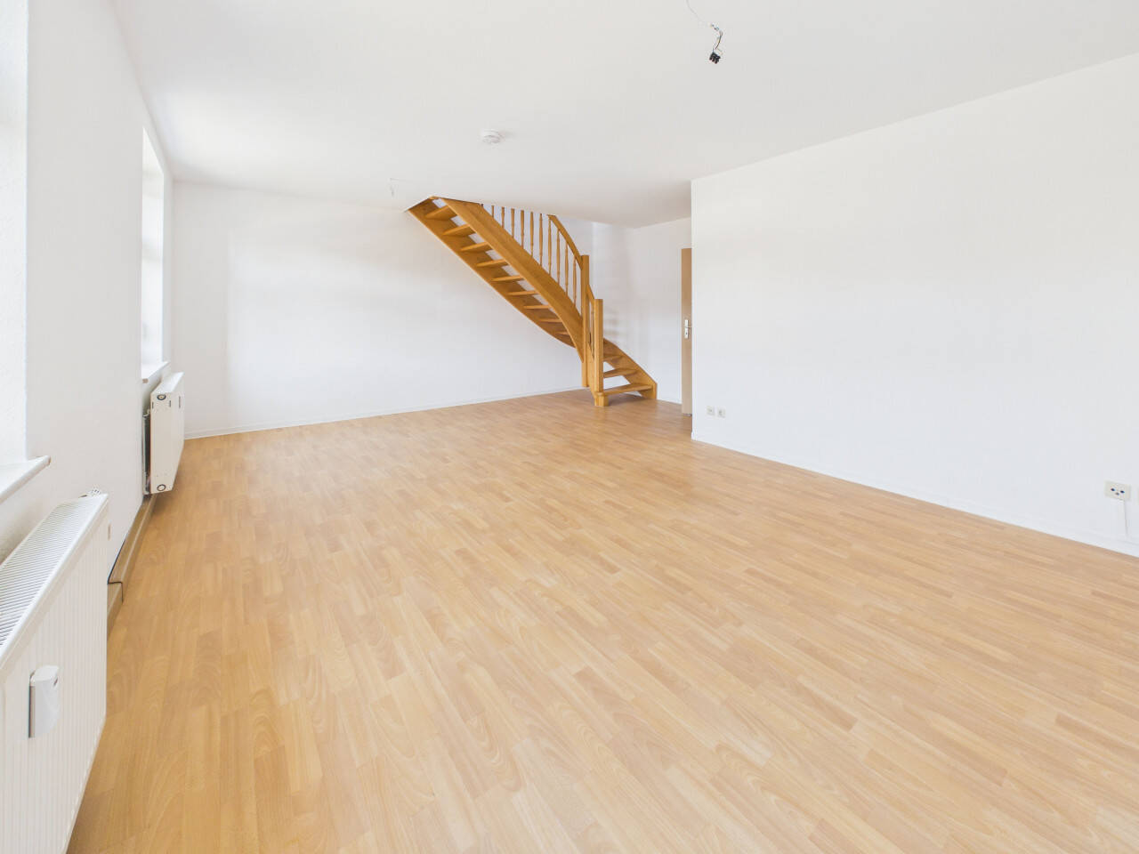 großzügige 2-Raum-Maisonette in Ebersdorf!