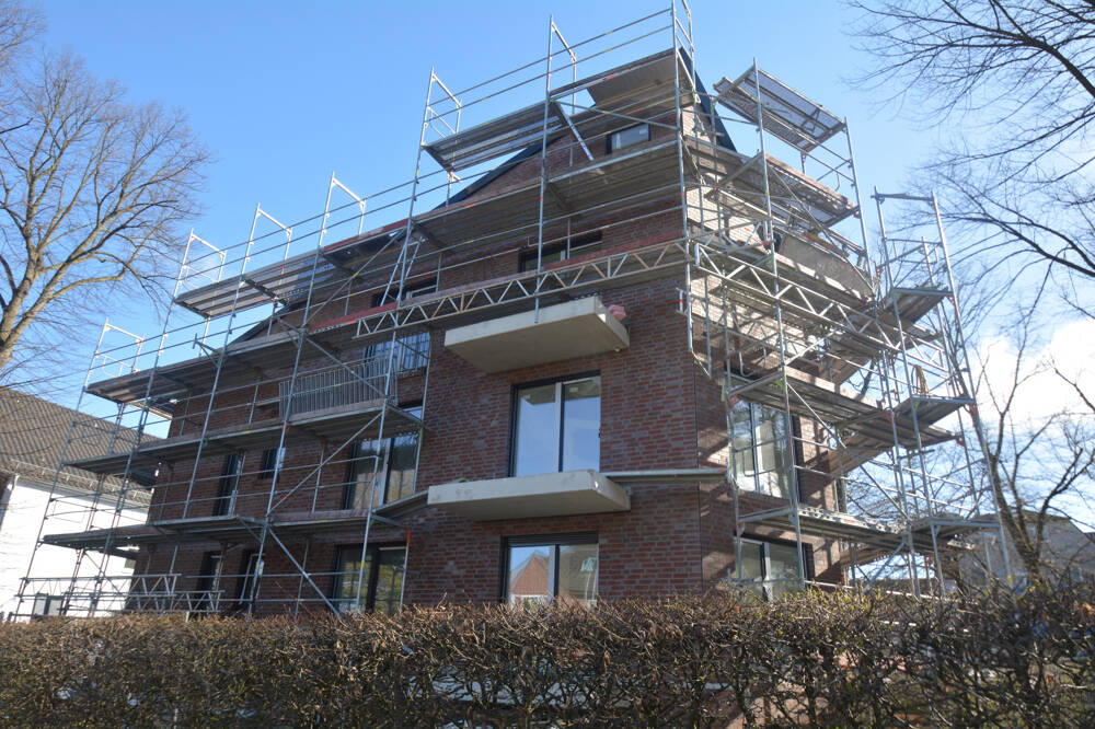 Exklusive Maisonettewohnung im Dachgeschoss mit Spitzboden, Balkon und Loggia – 22043 Hamburg – Vorschaubild 5