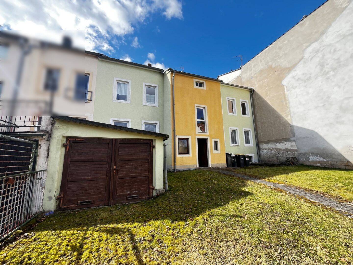 Reihenmittelhaus in Neustadt – viel Raum, zentral gelegen – zu verkaufen, 1844 Neustadt in Sachsen