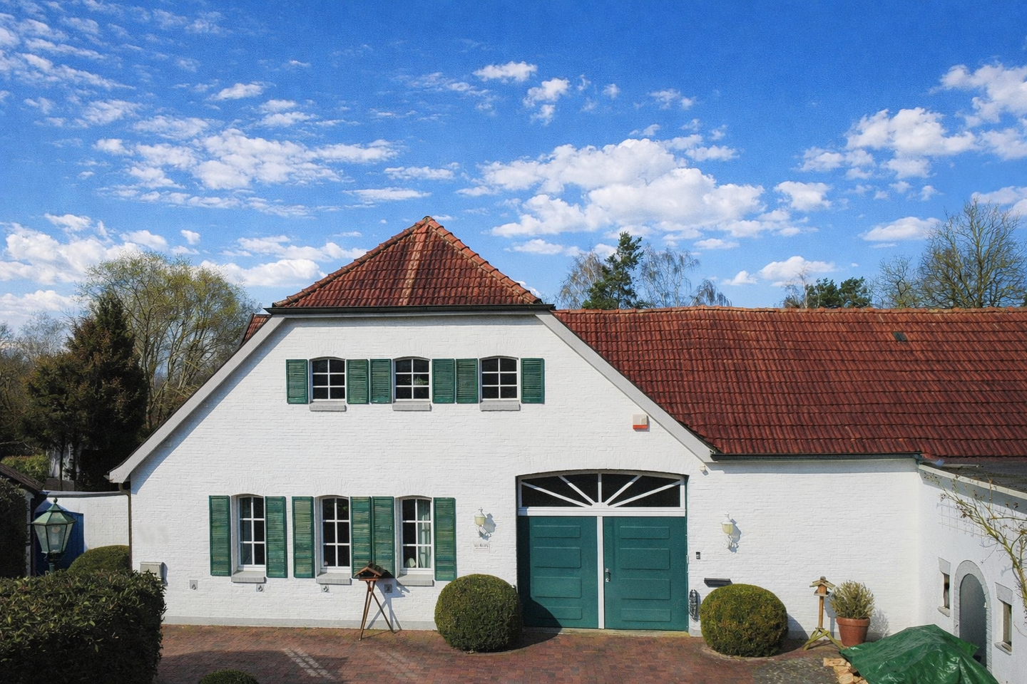 Traumhaftes Einfamilienhaus für große Familien auf parkähnlichem Grundstück mit extra Baugrundstück, 26125 Oldenburg (Oldb) (Donnerschwee Etzhorn Nadorst Ofenerdiek Ohmstede)