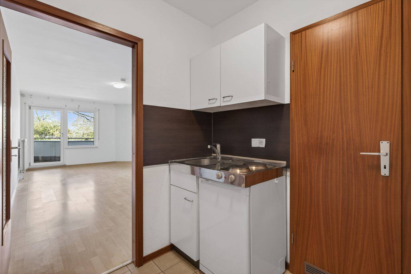 Kompakt & gemütlich: 1-Zimmer-Whg. mit Balkon und Duplex Stellplatz in KA-Neureut – ab sofort frei!, 76149 Karlsruhe (Neureut Nordstadt)