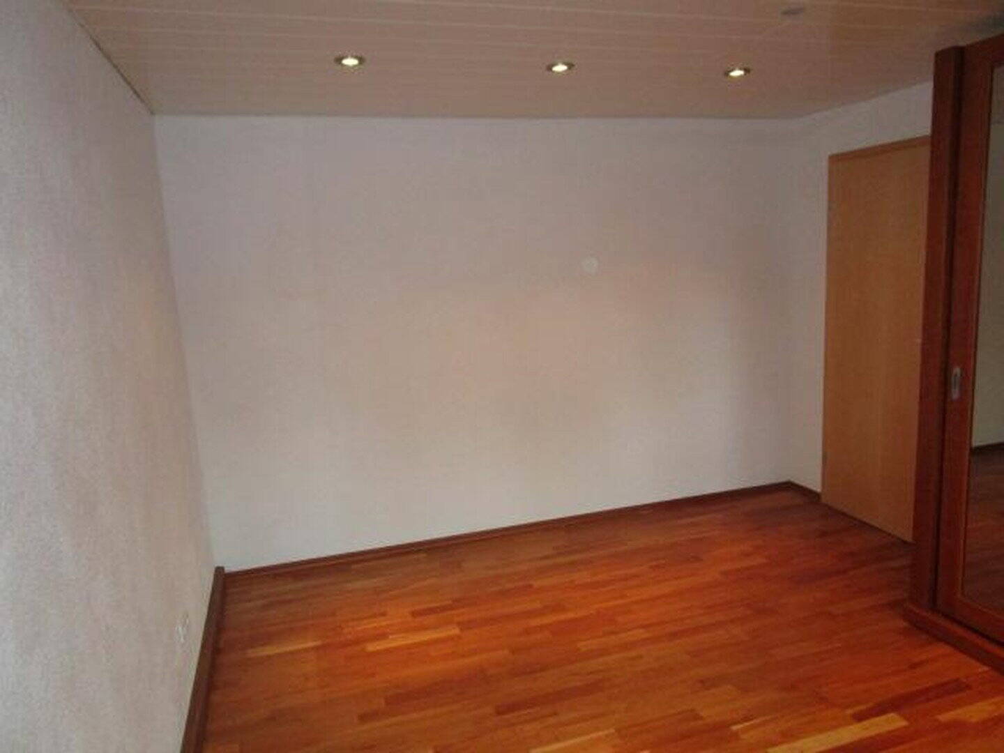 2 Familienhaus mit großen Grundstück Option für weiteren Neubau, 67112 Mutterstadt