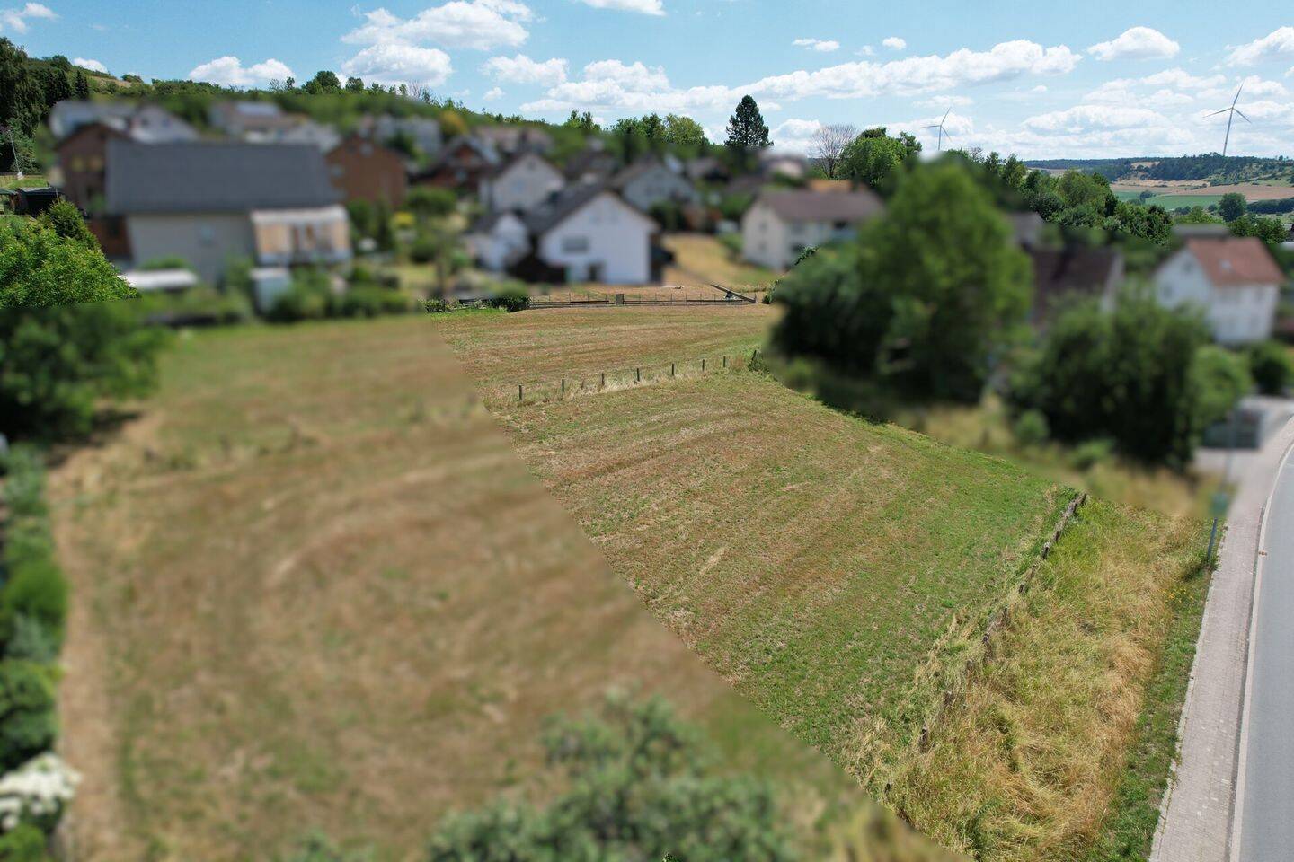 1.928 m² Baugrundstück mit Pferdewiese in Höxter-Ottbergen, 37671 Höxter