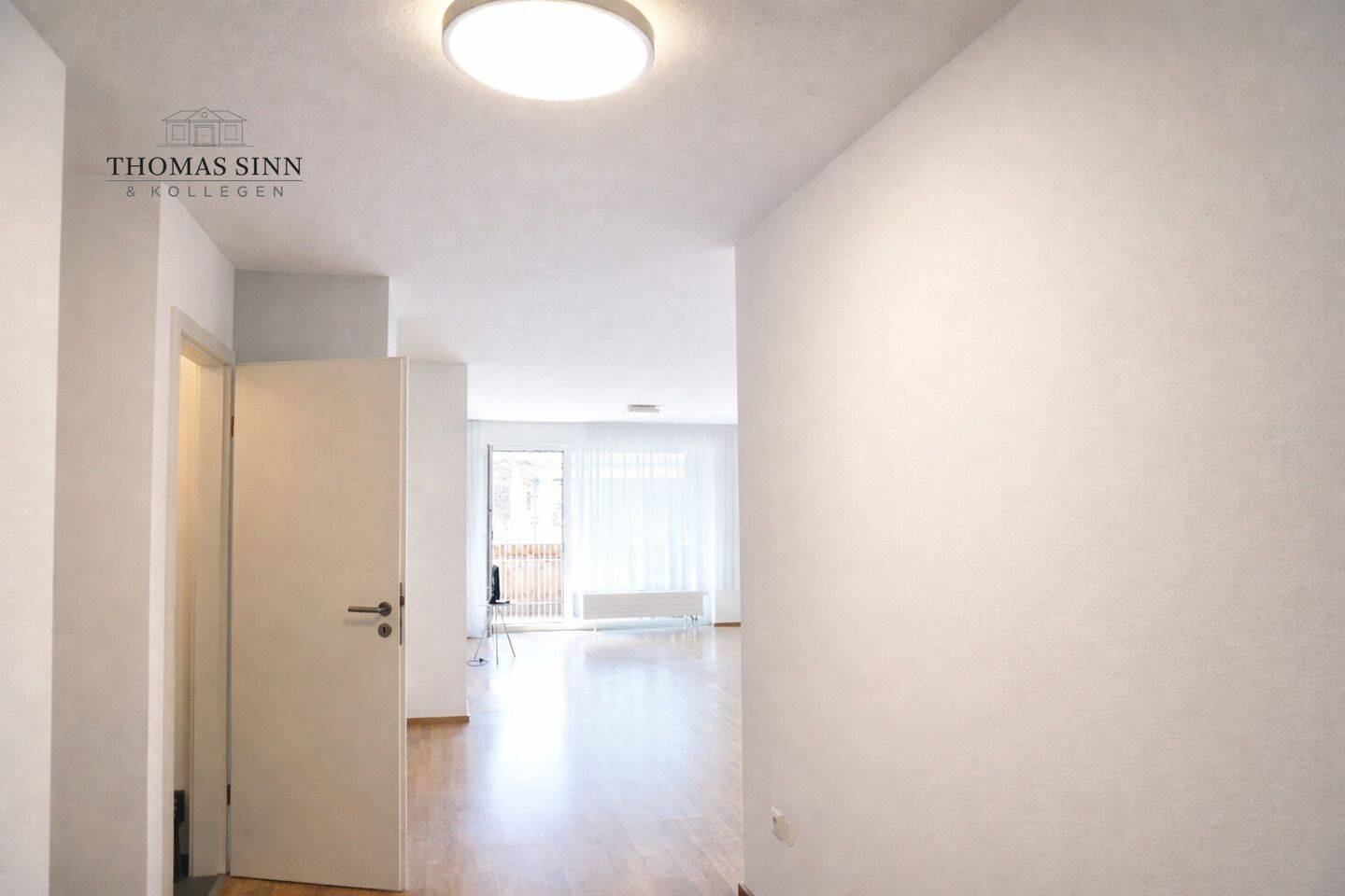 Helle und moderne Wohnung im 1. OG Großer Südbalkon – TG-Platz Super Zustand – sofort beziehbar – 74080 Heilbronn – Vorschaubild 4