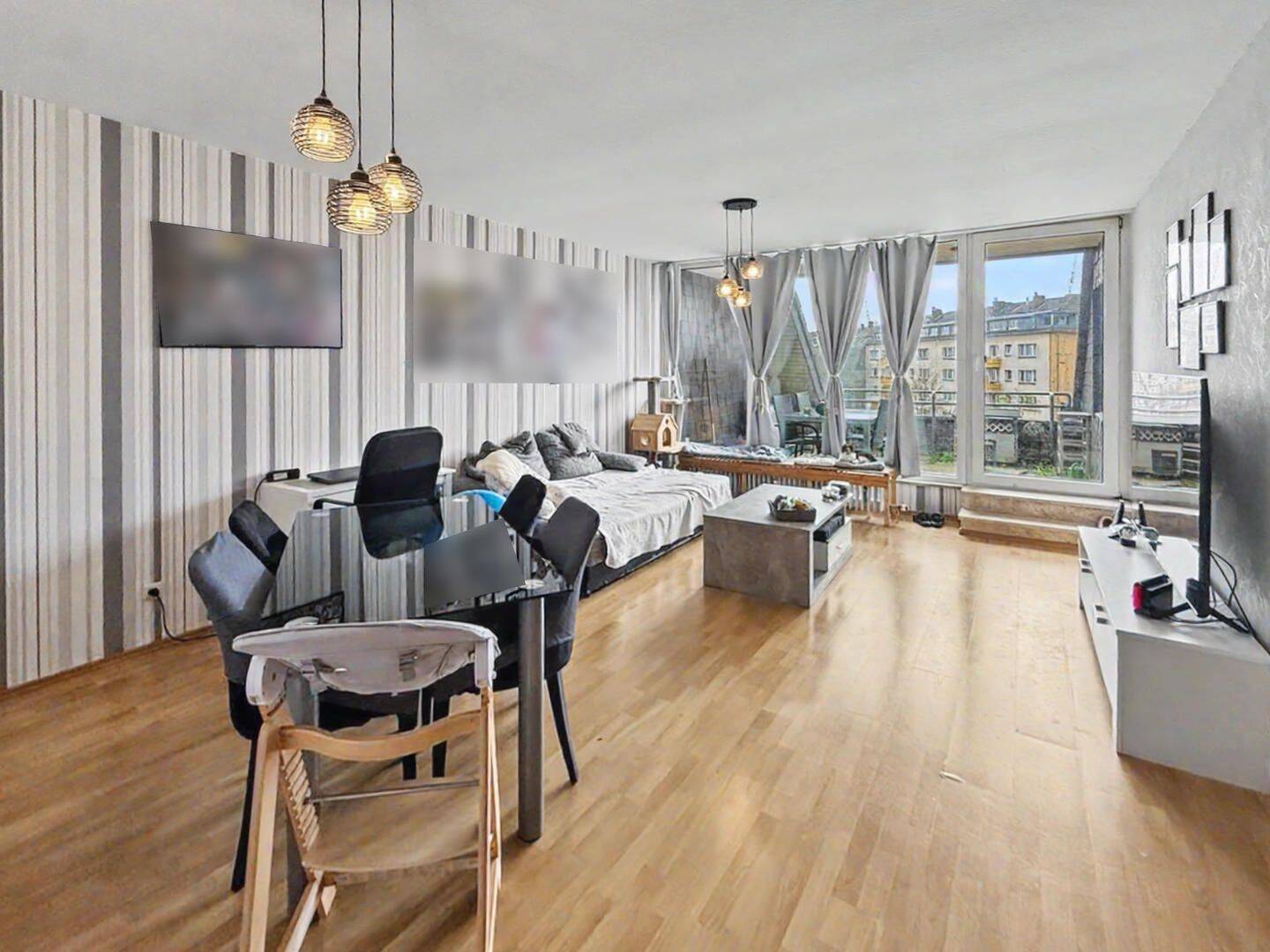 Traumhafte 3-Zimmer-Dachgeschosswohnung mit schönem Balkon im zentralen Krefeld-Dießem, 47805 Krefeld (Dießem/Lehmheide Fischeln)