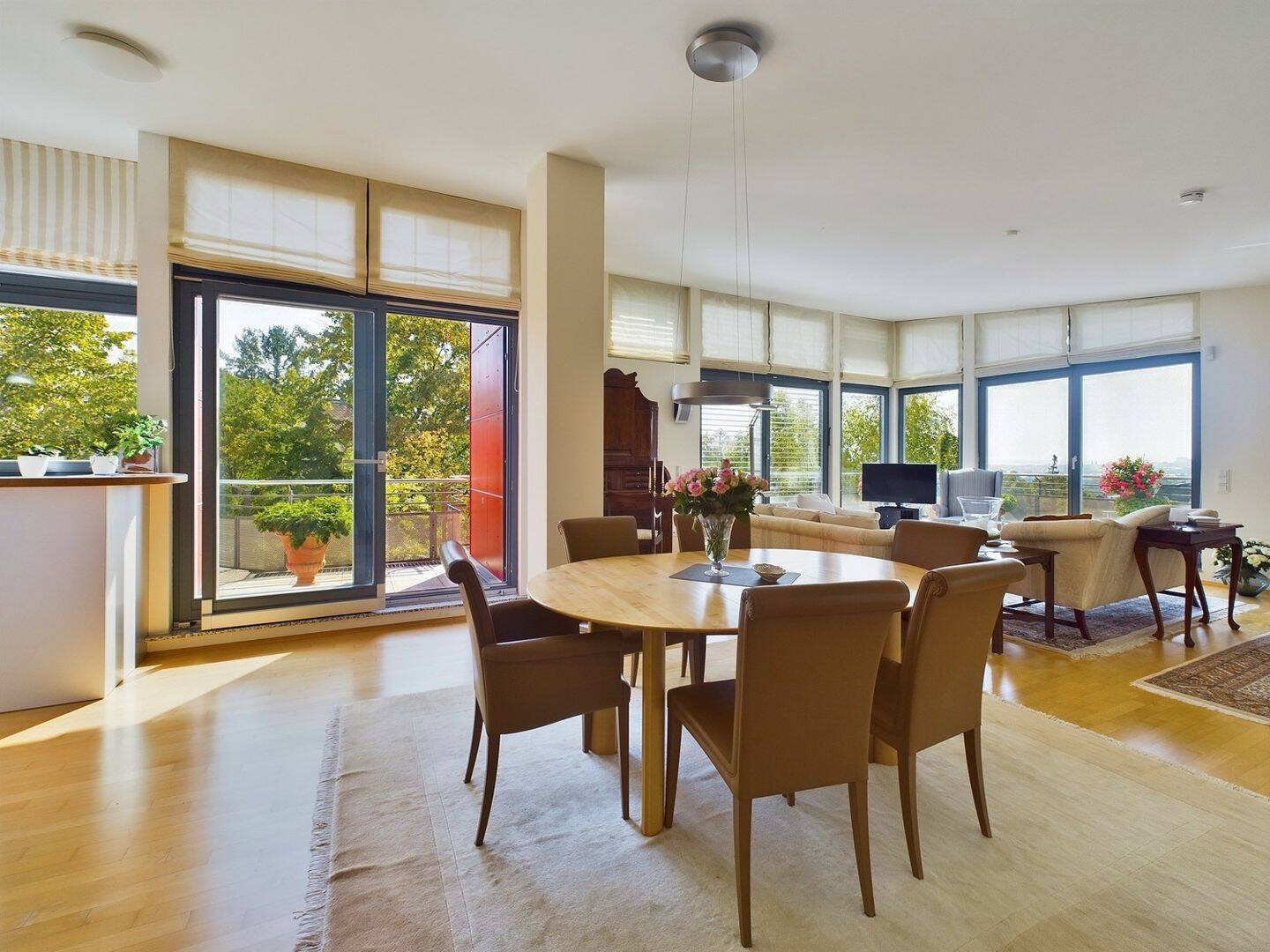 Lift direkt in die Wohnung! Penthouse mit Panoramablick und ruhiger Aukamm-Lage, 65191 Wiesbaden (Bierstadt Sonnenberg Wiesbaden)